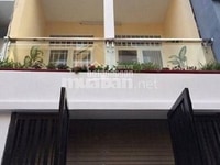 Kinh doanh thua lỗ bán gấp nhà Nguyễn Chí Thanh, Q10 72m2 giá 1,14 tỷ Kinh doanh thua lỗ bán gấp nhà Nguyễn Chí Thanh, Q10 72m2 giá 1,14 tỷ