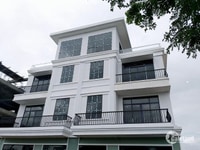 Shophouse Nguyễn Sinh Sắc và Hoàng Thị Loan mua bàn giao ngay Shophouse Nguyễn Sinh Sắc và Hoàng Thị Loan mua bàn giao ngay