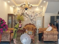 Bán Nhà Tặng Nội Thất Nhiều Tỷ - Nguyễn Khang, 43m2, 5t, Mt 6m Bán Nhà Tặng Nội Thất Nhiều Tỷ - Nguyễn Khang, 43m2, 5t, Mt 6m