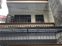 Bán nhà 3 tầng, diện tích 68m2, sát chợ Gốc Đề, gần phố Minh Khai