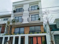 Bán nhà 4 tầng 183m2 mặt tiền đường Nước Mặn tặng dãy căn hộ cao cấp Bán nhà 4 tầng 183m2 mặt tiền đường Nước Mặn tặng dãy căn hộ cao cấp