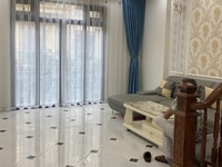 Cần tiền bán gấp nhà phố Phạm văn Đồng dt37m mt5m xây 5T oto đỗ cửa