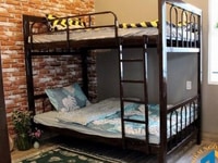 Giường 2 tầng bằng sắt 1m2 x 2m mới 95% Giường 2 tầng bằng sắt 1m2 x 2m mới 95%