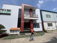 Cần cho thuê xưởng Q12 dt 7500m giá 400 tr Cần cho thuê xưởng Q12 dt 7500m giá 400 tr