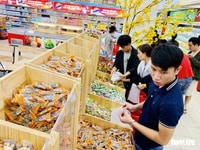 Cửa hàng tiện lợi chi nhánh mới đang tuyển gấp nhân viên nam nữ Cửa hàng tiện lợi chi nhánh mới đang tuyển gấp nhân viên nam nữ