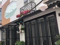 Nhà bán đẹp cực phẩm ngang 9,3x5,5m, hẻm xe hơi Lê Hồng Phong, P1, Q10 Nhà bán đẹp cực phẩm ngang 9,3x5,5m, hẻm xe hơi Lê Hồng Phong, P1, Q10