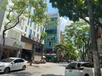 Bán lô đất Mặt phố Ngụy Như Kom Tum: 92m2, mặt tiền 6m. Giá 20 tỷ. Bán lô đất Mặt phố Ngụy Như Kom Tum: 92m2, mặt tiền 6m. Giá 20 tỷ.