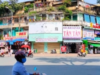 Cho thuê nhà Góc 2MT Nguyễn Tri Phương + Trần Phú, ngay cafe Starbuck Cho thuê nhà Góc 2MT Nguyễn Tri Phương + Trần Phú, ngay cafe Starbuck