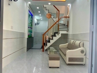 Cần tuyển 1 người giúp việc nhà phụ giữ bé bao ăn ở làm lâu dài Cần tuyển 1 người giúp việc nhà phụ giữ bé bao ăn ở làm lâu dài