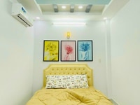 Nhà tôi cần tuyển 2 người phụ việc nhà chăm em bé Nhà tôi cần tuyển 2 người phụ việc nhà chăm em bé