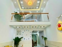 Nhà cần tìm 1 người chăm bé 1 người giúp việc nhà 1 người chăm bà Nhà cần tìm 1 người chăm bé 1 người giúp việc nhà 1 người chăm bà