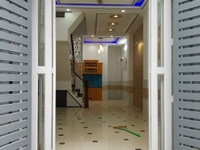 Tuyển 1 giúp việc, 1 người chăm ông bà 1 chăm bé làm lâu dài và gắn bó Tuyển 1 giúp việc, 1 người chăm ông bà 1 chăm bé làm lâu dài và gắn bó