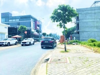 Cần Bán Nền Đất 100m2 Vuông Vức Xây Dựng Tự Do Khu Dân Cư Đông Sầm Uất