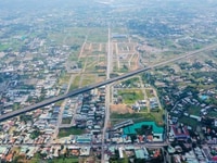 Nhà liên kề khu vực chợ Hưng Long - đất Bình Chánh Nhà liên kề khu vực chợ Hưng Long - đất Bình Chánh