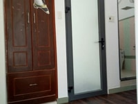 Cần người chăm sóc người già và người chăm sóc em bé ở lại Cần người chăm sóc người già và người chăm sóc em bé ở lại