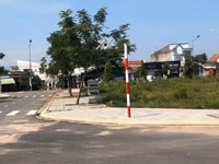 Bán gấp 6 lô 100m2 nằm ngay mặt tiền đường Hoàng Hữu Nam Bán gấp 6 lô 100m2 nằm ngay mặt tiền đường Hoàng Hữu Nam