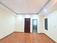 Hiếm, Nguyễn Sơn, phân lô, gara, 41m*5T, 4 tỷ dư. Hiếm, Nguyễn Sơn, phân lô, gara, 41m*5T, 4 tỷ dư.