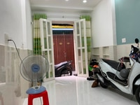 Bán nhà hẻm 1/ Đoàn Văn Bơ,P.10 Quận 4 Bán nhà hẻm 1/ Đoàn Văn Bơ,P.10 Quận 4