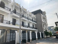 Bán nhà phố 1 trệt 3 lầu đường TL29 dt 4 x 17 giá 4,7 tỷ Bán nhà phố 1 trệt 3 lầu đường TL29 dt 4 x 17 giá 4,7 tỷ