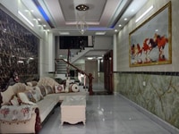 Nhà sát chợ Trần Hữu Trang vào ở ngay tiện kinh doanh Nhà sát chợ Trần Hữu Trang vào ở ngay tiện kinh doanh