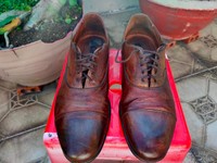 Giày da bò Ý size 41 qua sử dụng . Giày da bò Ý size 41 qua sử dụng .
