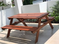 Bộ bàn ghế gỗ bằng gỗ dầu cao cấp Bộ bàn ghế gỗ bằng gỗ dầu cao cấp