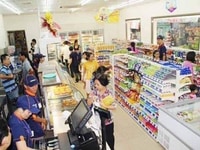 Cần tuyển gấp 03 nhân viên nam nữ bán hàng tại quầy tiêu dùng Cần tuyển gấp 03 nhân viên nam nữ bán hàng tại quầy tiêu dùng
