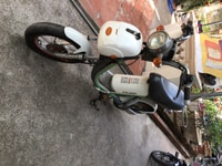 Cần bán xe đạp điện Nijia màu trắng Cần bán xe đạp điện Nijia màu trắng