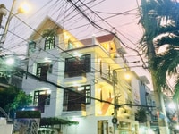 Biệt Phủ Triệu Đô- CMT8- Q.10-120m2(8x15)- Tặng Nội Thất- Hẻm Nhựa 10m Biệt Phủ Triệu Đô- CMT8- Q.10-120m2(8x15)- Tặng Nội Thất- Hẻm Nhựa 10m