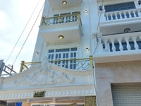 Nhà thiết kế kiểu châu âu hiện đại, 240m2, 1 trệt + 3 lầu ,4 phòng Nhà thiết kế kiểu châu âu hiện đại, 240m2, 1 trệt + 3 lầu ,4 phòng
