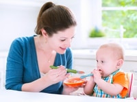 Cần 2 Người Giúp Việc Nhà,1 Chăm Em Bé, 1 Chăm Người Già Cần 2 Người Giúp Việc Nhà,1 Chăm Em Bé, 1 Chăm Người Già