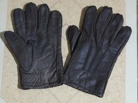 Bán găng tay da mang từ Đức về Bán găng tay da mang từ Đức về