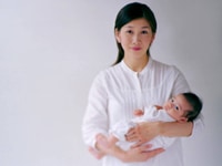 Nhà mình cần người chuyên giúp việc chăm trẻ nhỏ làm ở lại TP HCM Nhà mình cần người chuyên giúp việc chăm trẻ nhỏ làm ở lại TP HCM