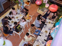 Cho thuê căn góc đường Đề Thám sầm uất 100m2 1 trệt 2 lầu ST 55tr/th Cho thuê căn góc đường Đề Thám sầm uất 100m2 1 trệt 2 lầu ST 55tr/th