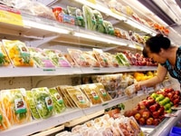 Cửa hàng tiện lợi mới khai trương cần tuyển gấp 04 nhân viên Cửa hàng tiện lợi mới khai trương cần tuyển gấp 04 nhân viên