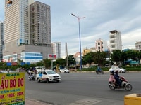 Cần bán hoặc cho thuê nhà mặt tiền 692 Điện Biên Phủ Cần bán hoặc cho thuê nhà mặt tiền 692 Điện Biên Phủ