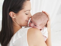Nhà cần tìm 1 người giữ em bé 1 người giúp việc nhà 1 người chăm bà Nhà cần tìm 1 người giữ em bé 1 người giúp việc nhà 1 người chăm bà