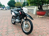 Honda XR150 trắng nhập thái 2019 biển 29 Honda XR150 trắng nhập thái 2019 biển 29