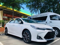 Altis 1.8G Cao cấp, Mới 100%, KM Lớn Altis 1.8G Cao cấp, Mới 100%, KM Lớn