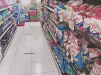 Cửa hàng cần tuyển 1 nữ tạp vụ làm tại cửa hàng Cửa hàng cần tuyển 1 nữ tạp vụ làm tại cửa hàng