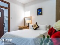 Bán Nhà- Nguyễn Thiện Thuật- Q.3- 75m2- 4Tầng- ÔTô Vào Nhà- TN 80Tr/Th Bán Nhà- Nguyễn Thiện Thuật- Q.3- 75m2- 4Tầng- ÔTô Vào Nhà- TN 80Tr/Th