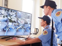 Trực tiếp 10 nam/ 8nữ bảo vệ làm tại trung tâm thương mai Long Biên Trực tiếp 10 nam/ 8nữ bảo vệ làm tại trung tâm thương mai Long Biên