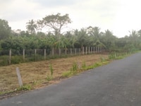 Đất cực rẻ mặt tiền lộ nhựa thông thương mua bán cho công nhân lao độn Đất cực rẻ mặt tiền lộ nhựa thông thương mua bán cho công nhân lao độn