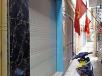 Bán nhà Lê Trọng Tấn 35M x 4T giá 3.2 tỷ Bán nhà Lê Trọng Tấn 35M x 4T giá 3.2 tỷ