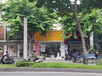 Cho thuê nguyên căn 200m2 MT Trường Sơn (sân bay TSN)
