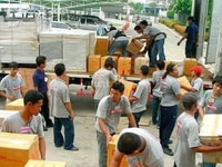 Cần Tuyển 80 Nhân Viên Xếp dỡ bánh kẹo tại siêu thị. Cần Tuyển 80 Nhân Viên Xếp dỡ bánh kẹo tại siêu thị.