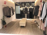 Sang nhượng cửa hàng thời trang thiết kế ở Hàm Long, Hoàn Kiếm, Hà Nội Sang nhượng cửa hàng thời trang thiết kế ở Hàm Long, Hoàn Kiếm, Hà Nội
