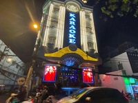 Bán toà nhà ks 4 sao 10x15m hầm 8 lầu giá 35 ty thuê 10000$ Bán toà nhà ks 4 sao 10x15m hầm 8 lầu giá 35 ty thuê 10000$