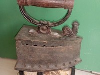 Bán bàn ủi bằng đồng xưa, con gà bằng đồng Bán bàn ủi bằng đồng xưa, con gà bằng đồng