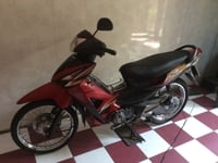 Bán xe Honda Wave RSX 100cc, màu đỏ đen, thắng đĩa, ráp thùng